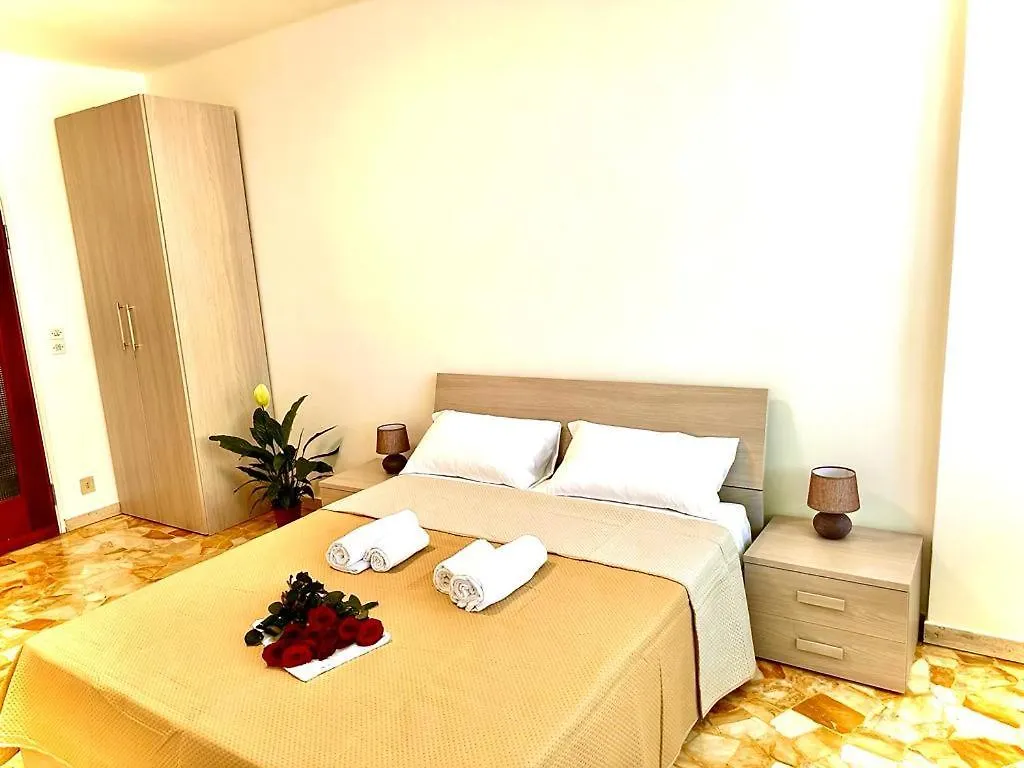 Happy Stay Mestre Bed & Breakfast